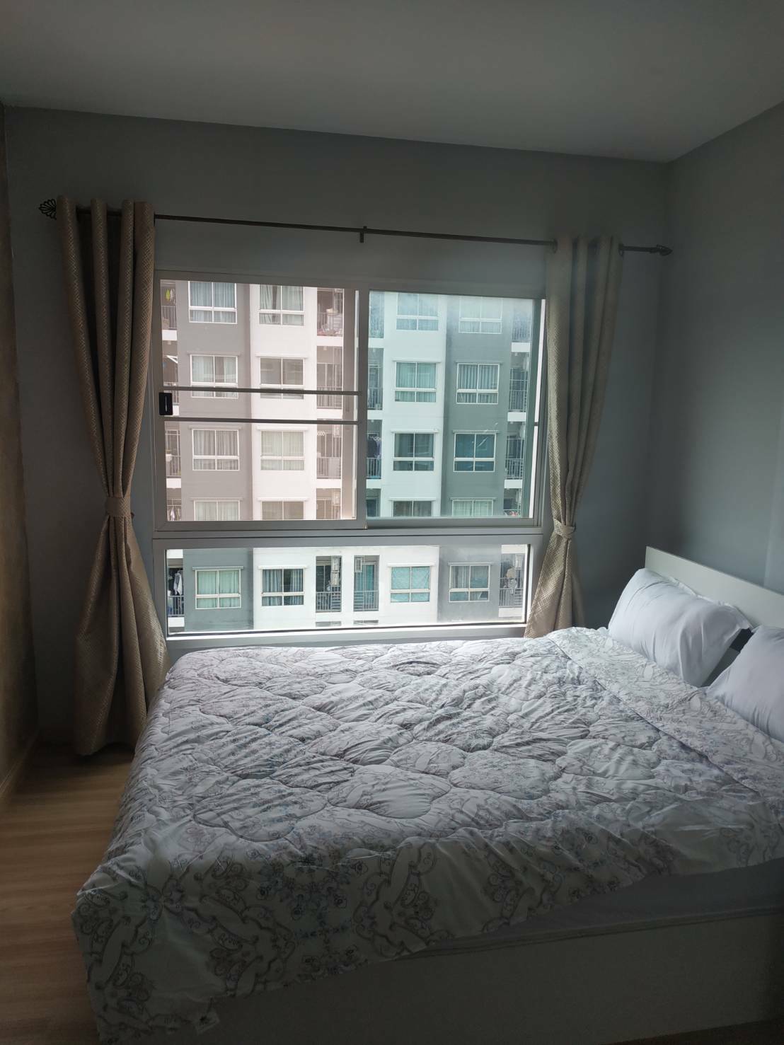 ให้เช่าคอนโด The Kith Lumlukka Klong 2 (เดอะ คิทท์ ลำลูกกา คลอง 2) ตึก C1 ชั้น 5 ขนาด 28 ตารางเมตร ระเบียงทิศเหนือ