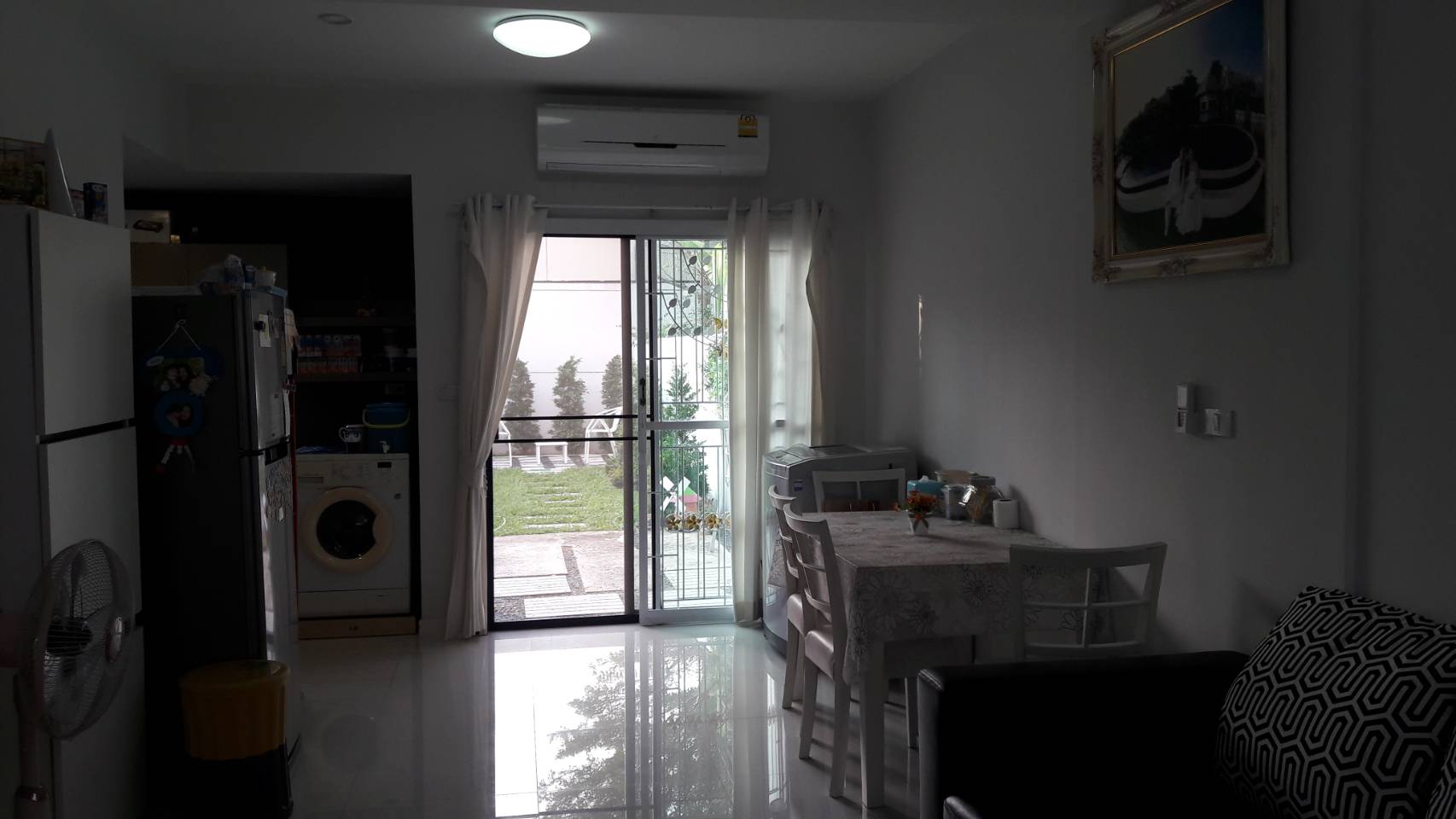 ขายทาวน์โฮม 3 ชั้น หมู่บ้าน เดอะ เทอเรส รามอินทรา 65 (The Terrace Ramintra) 3 ห้องนอน 3 ห้องน้ำ