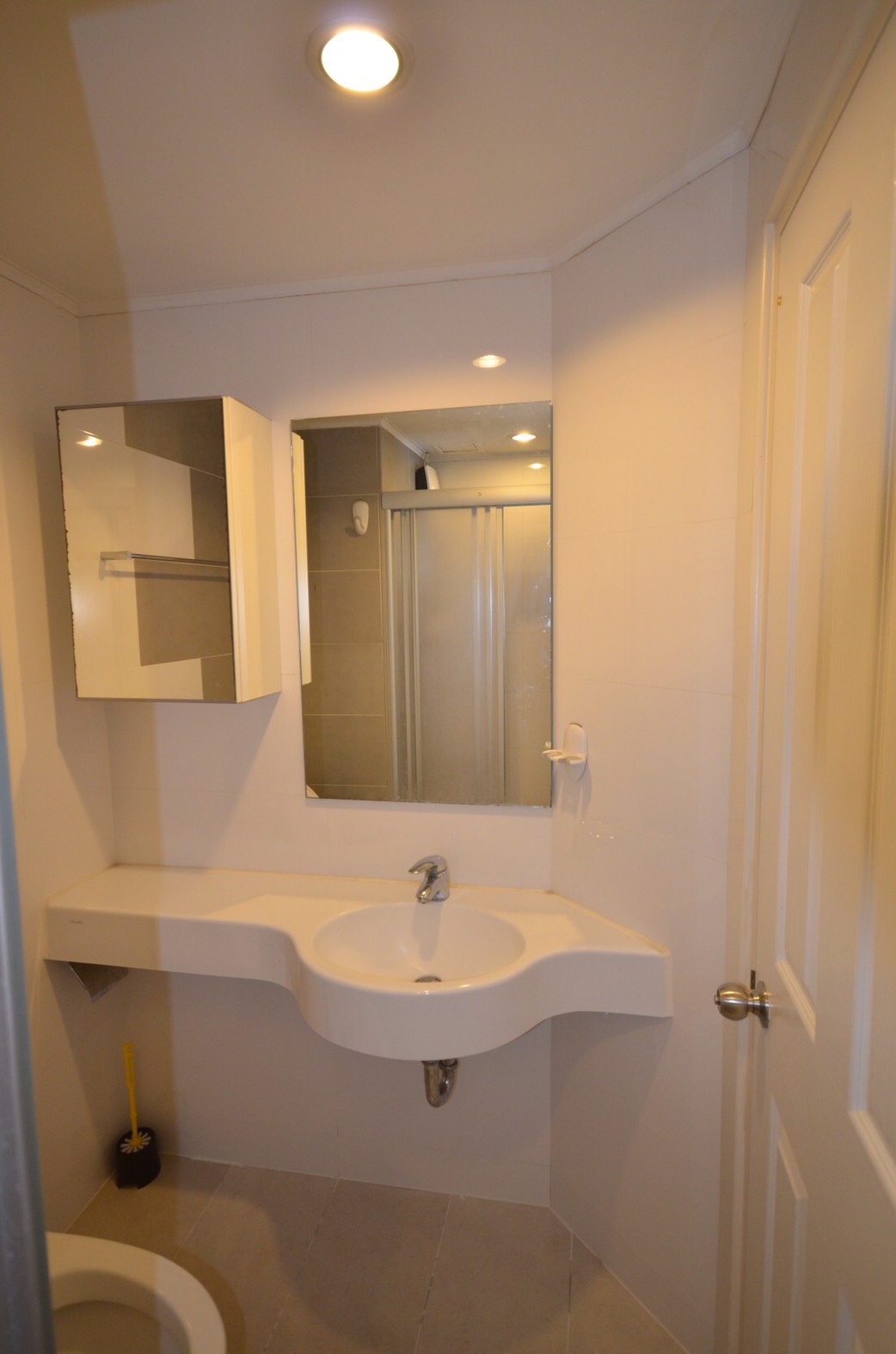 ให้เช่าคอนโด Lumpini Place Rama 4 - Kluaynamthai (ลุมพินี เพลส พระราม 4-กล้วยน้ำไท)1 ห้องนอน 1 ห้องน้ำ ขนาด 28 ตรม ชั้น 19