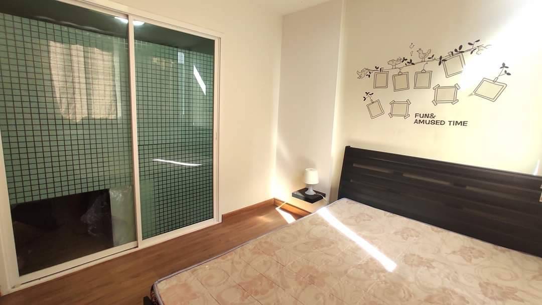 เช่า / ขาย คอนโด Bliz Condominium Rama 9 - Hua Mak บลิซ คอนโดมิเนียม พระราม 9 – หัวหมาก ( ใกล้ รถไฟฟ้าสายสีเหลือง สถานีหัวหมาก400เมตร , Airport Link หัวหมาก500เมตร )