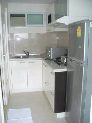 ให้เช่าคอนโด Lumpini Suite Sukhumvit 41 (ลุมพินี สวีท สุขุมวิท 41)