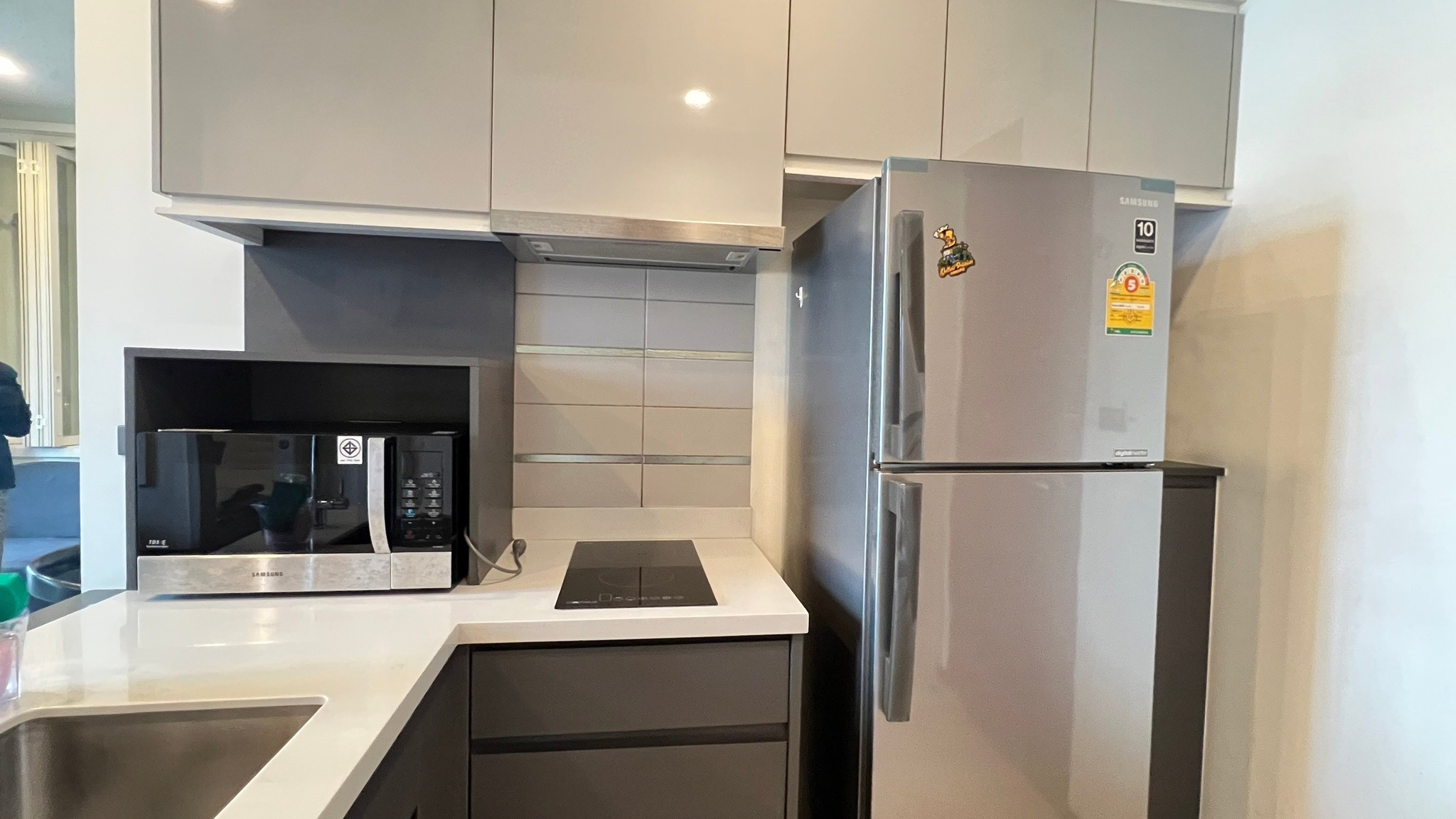 ให้เช่าคอนโด ไวน์ สุขุมวิท / For Rent WYNE Sukhumvit (English below)