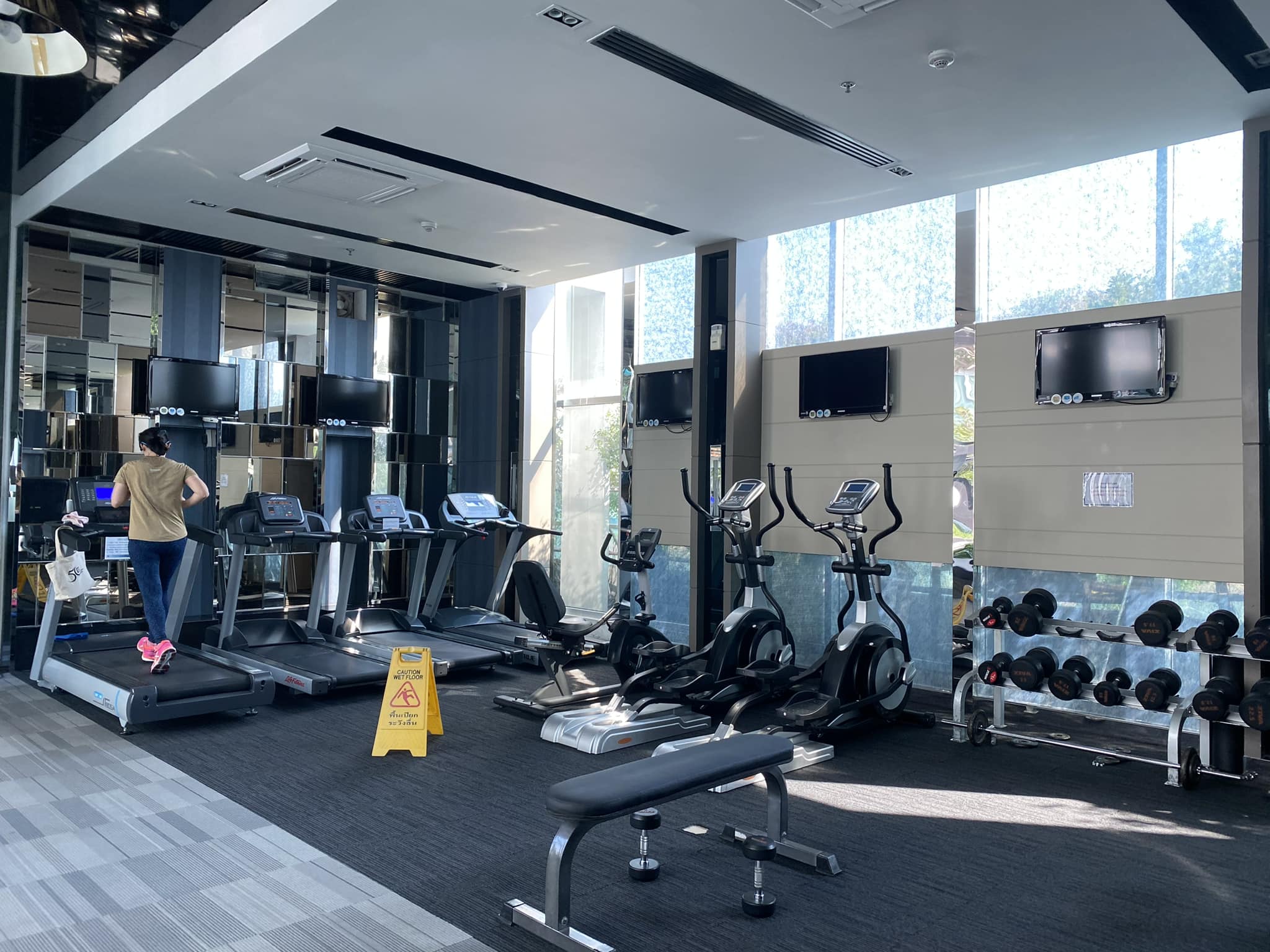 ขายคอนโด Rhythm Ratchada (ริธึ่ม รัชดา) 2 ห้องน้ำ 2 ห้องนอน ชั้น 5 ตึก A ขนาด 73 ตร.ม.