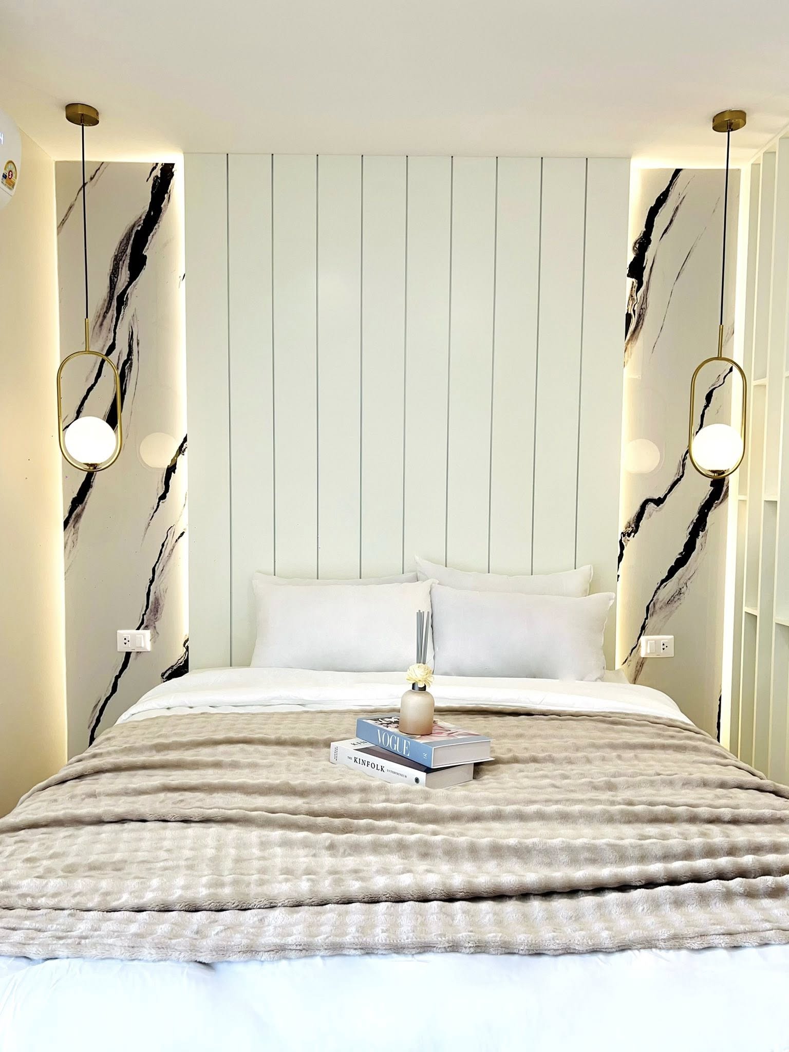 ขายคอนโด อ่อนนุช เพลส / For Sale Onnut Place Condo (English below)