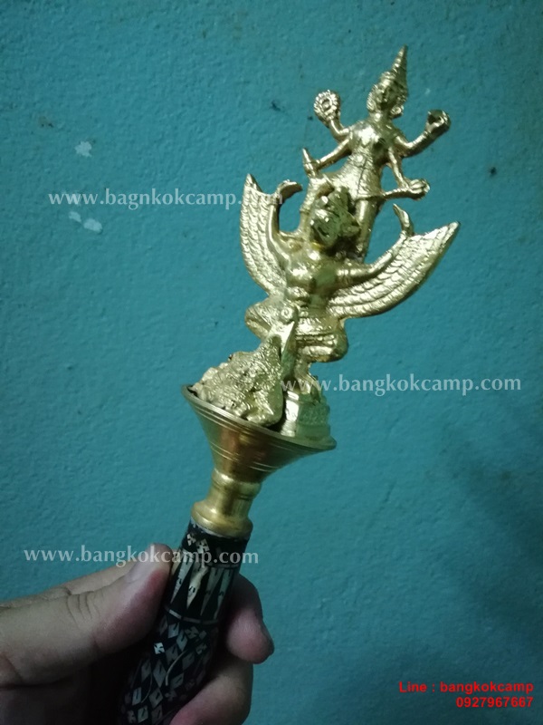ไม้ครู หรือไม้ถือประดับมุข หัวนารายณ์ทรงสุบรรณ(นารายณ์ทรงครุฑ) ท้ายพญานาค ชุบทอง