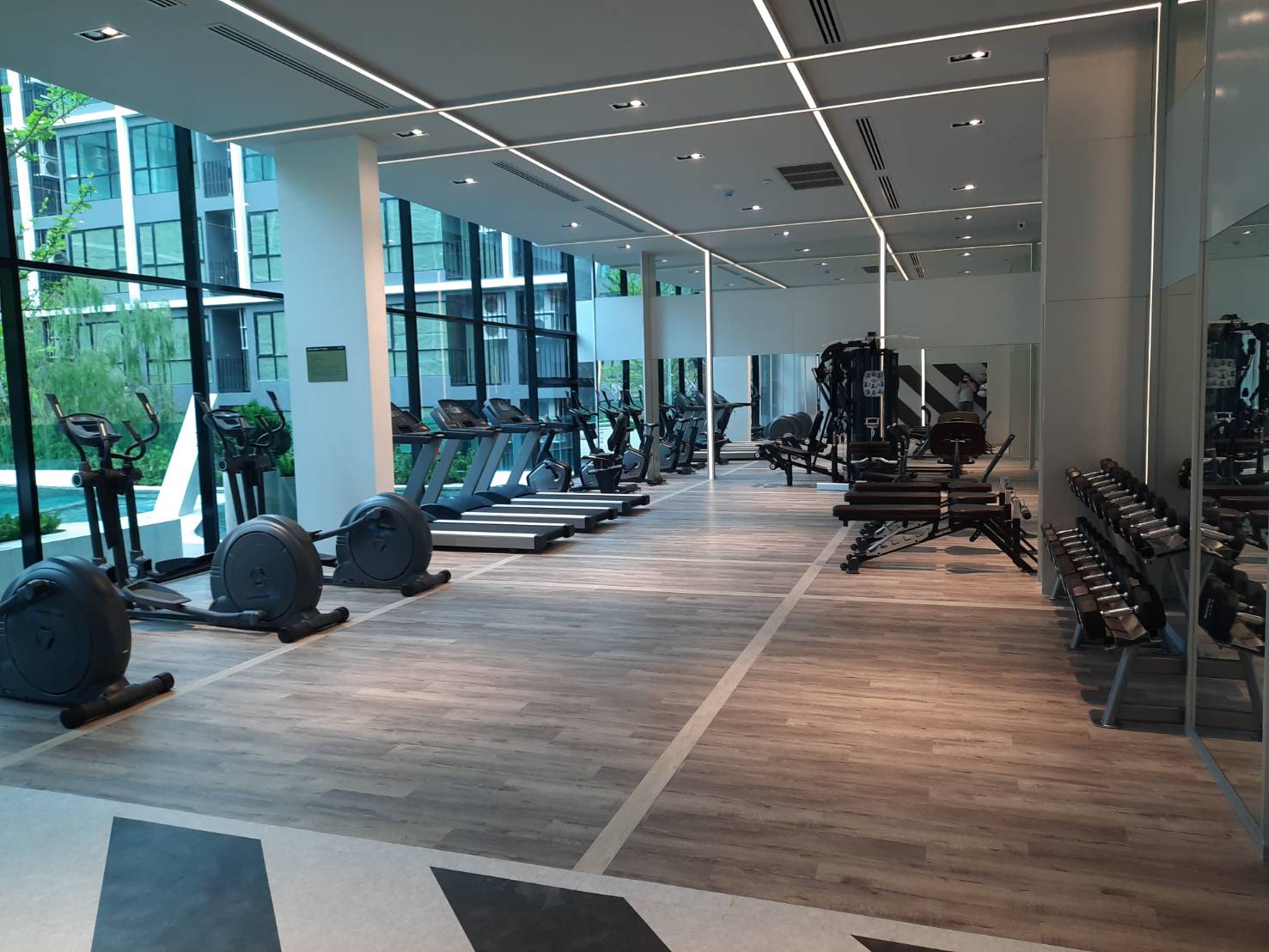 ให้เช่าคอนโด แอทโมซ แจ้งวัฒนะ Atmoz Chaengwattana คอนโด Fully Furnished ติดถนนเลียบคลองประปา