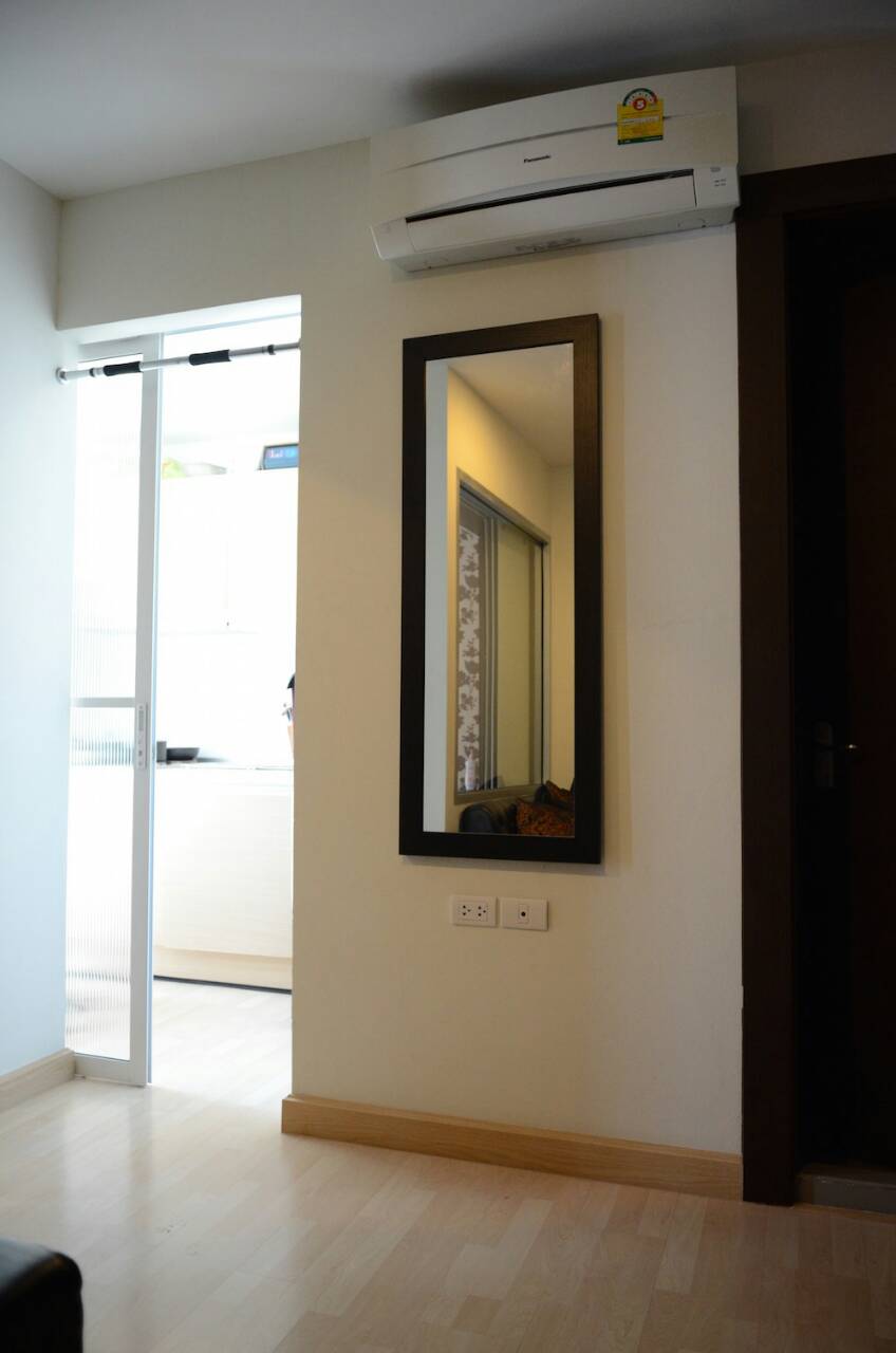 ขายคอนโดRhythm ratchada 1 ห้องนอน ตึก A ชั้น 12A ขนาดห้อง 35 ตร.ม ราคา4.45 ล้าน วิวสระน้ำ ทิศตะวันออก ค่าโอนคนละครึ่ง