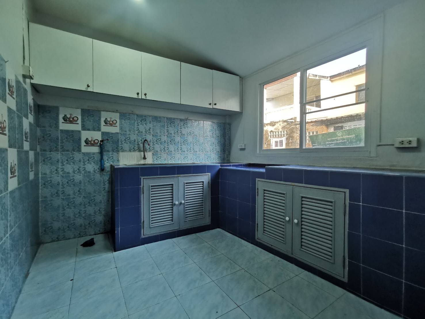 ขาย / เช่า ทาวน์เฮ้าส์ 2 ชั้น แต่งครบพร้อมอยู่ หมู่บ้านนิชดา ปากเกร็ด ทำเลดี ใกล้ตลาด ทาวน์เฮ้าส์ 2 ชั้น 16 ตารางวา 2 ห้องนอน 1ห้องน้ำ