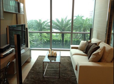 ห้เช่าคอนโด The Room Sukhumvit 21 (เดอะ รูม สุขุมวิท 21 อโศก ) 1 ห้องนอน 1 ห้องน้ำ ขนาด 50 ตรม