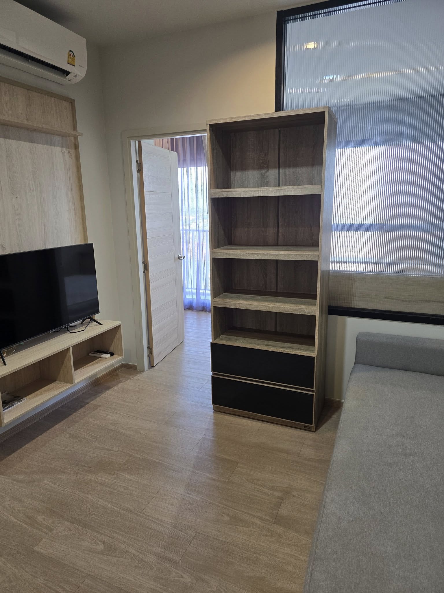 📌 ขาย / ปล่อยเช่า คอนโด Common TU (คอมมอน ทียู) ห้อง 1 ห้องนอน ขนาด 31 ตร.ม. ชั้น 18 ทิศใต้ วิวโล่ง ลมดี พร้อมเข้าอยู่!