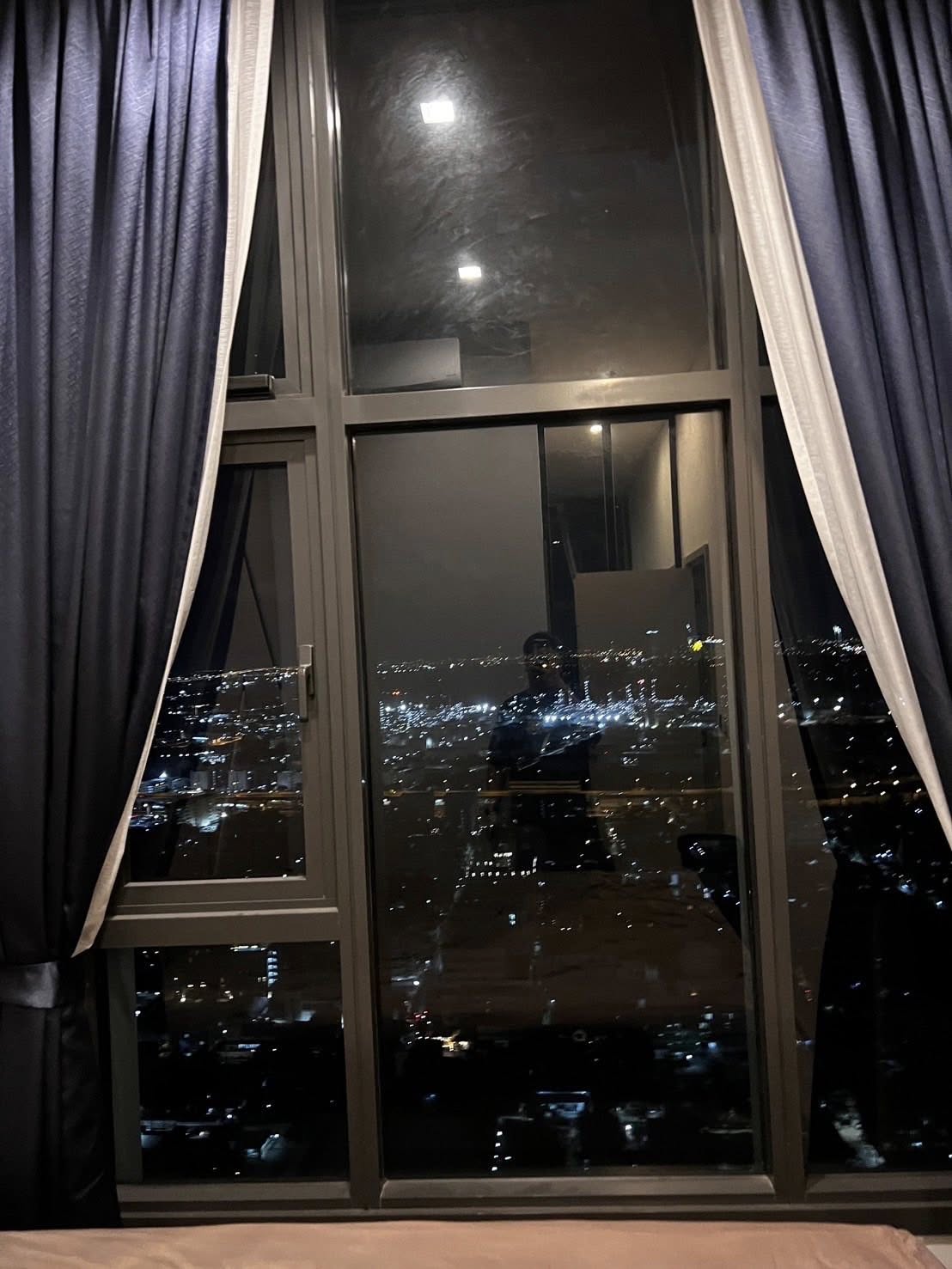 ให้เช่า คอนโด The Line Sukhumvit 101 ทำเลทอง ใกล้ BTS ปุณณวิถี เพียง 250 ม. (เดิน 5 นาทีถึง) + มีรถ Shuttle รับ–ส่งฟรี