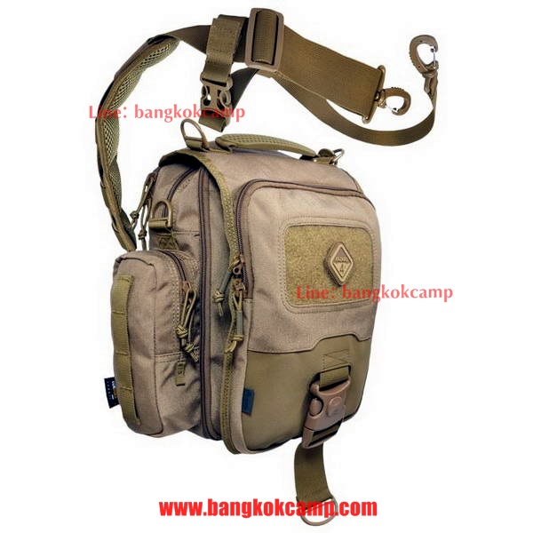 กระเป๋าสะพายข้าง HAZARD4 Kato tablet + netbook mini-messenger (Coyote) ผ้าคอดูร่า (Cordura) สีทราย