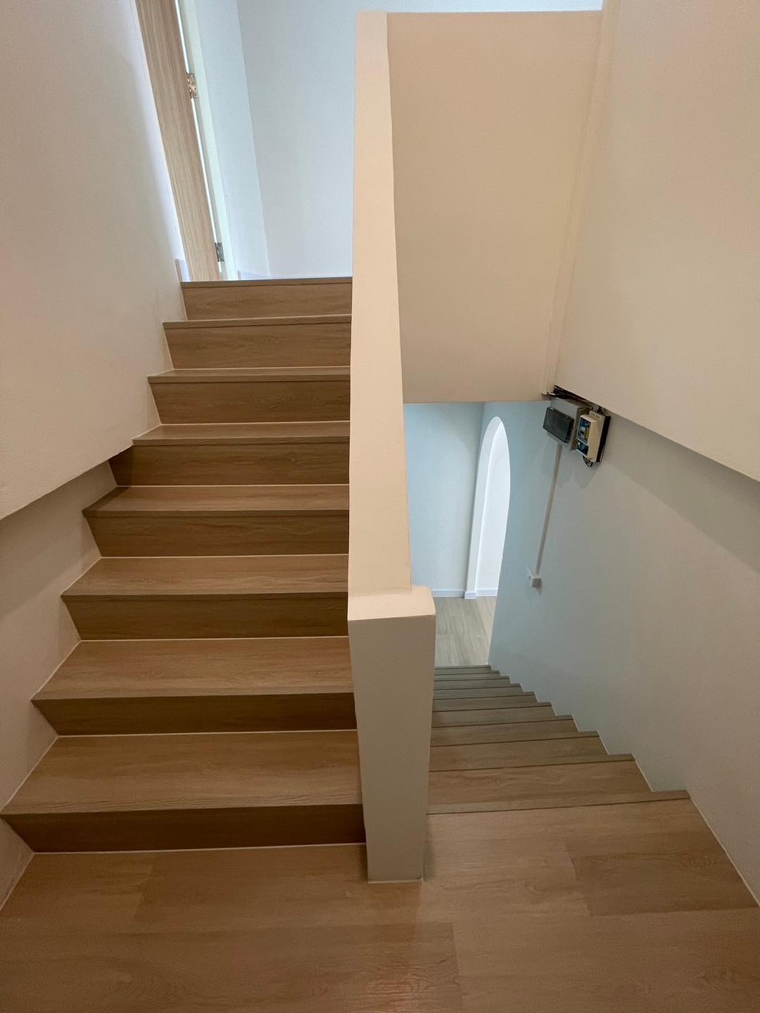 ทาวน์เฮาส์ 2 ชั้น ขายด่วน ราคาล่าสุดเพียง 2,490,000 บาท! ฟรีโอน 📣 🏠 ทาวน์เฮาส์ 2 ชั้น ขนาด 22 ตร.ว.