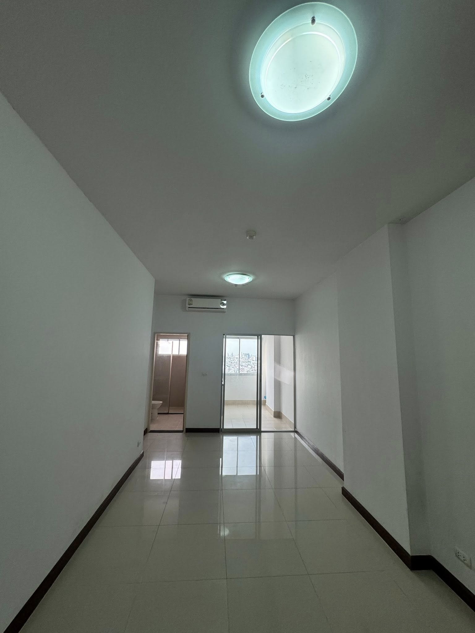 Penthouse @ Supalai Park Asoke - Ratchada (ศุภาลัย ปาร์ค อโศกรัชดา) ทำเลเทพ ติดถนนใหญ่ ใกล้ MRT พระราม 9