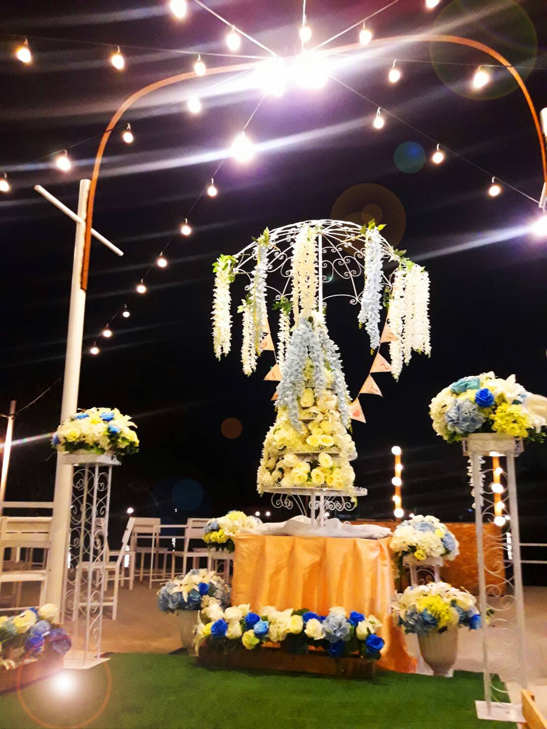 รหัสทรัพย์ 71220 Garden Of Love บริการสถานที่จัดเลี้ยงงานสังสรรค์ในรูปแบบส่วนตัวมีบริการทั้งเรือนแพริมน้ำ