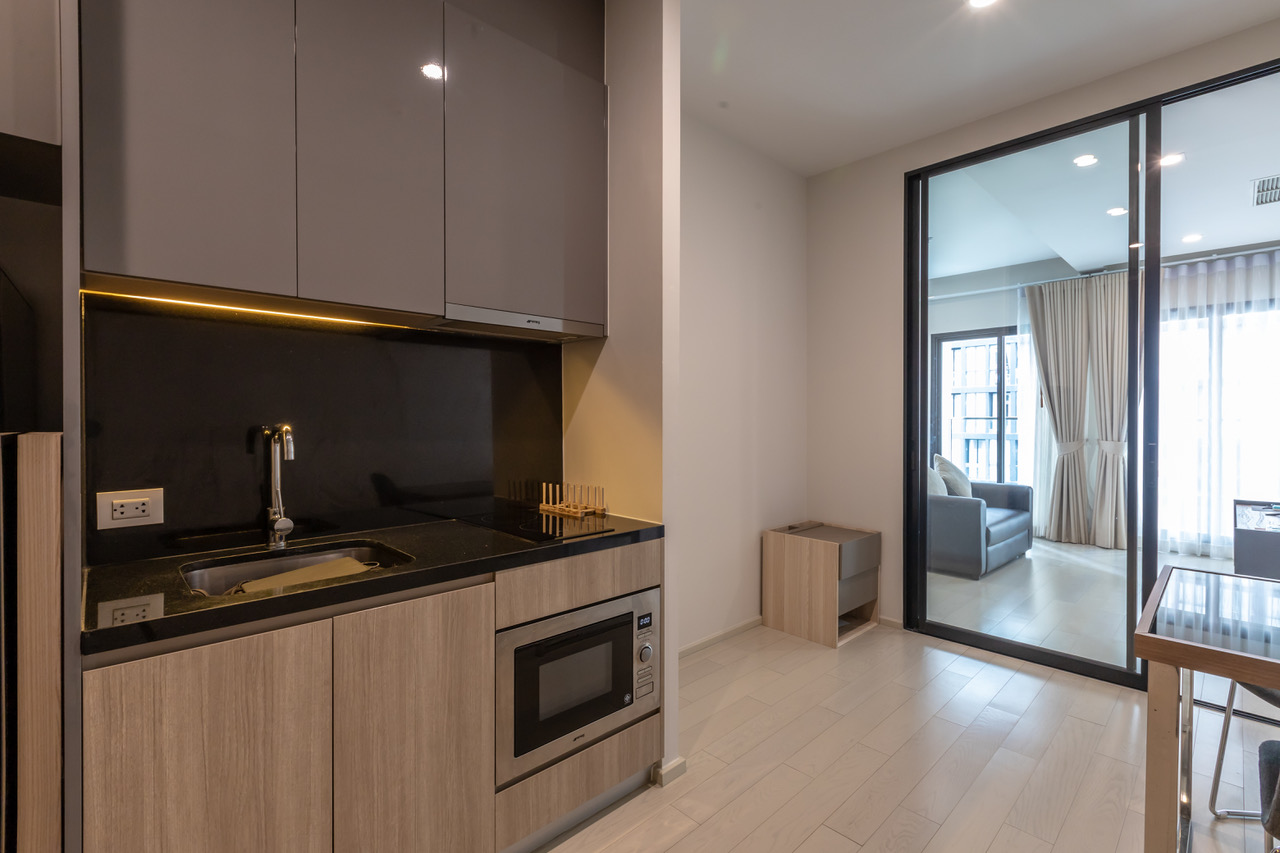 ห้เช่าคอนโด Noble Ploenchit (โนเบิล เพลินจิต) 1 ห้องนอน 1ห้องน้ำ ขนาด 48 ตรม ชั้น 5 อาคาร A ห้อง1035/14 ห้องตกแต่งครบพร้อมอยู่