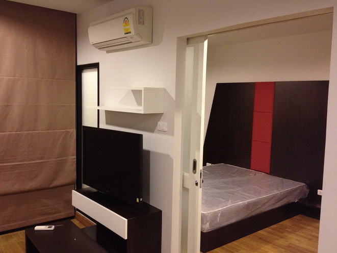 ขายคอนโดบ้านนวธารา BAN NAVATARA CONDOMINIUM 1 ห้องนอน 1 ห้องน้ำ ตึก F ชั้น 8 พื้นที่ 32.75 ตร.เมตร วิวถนนคอนโด ขายราคา 2.15 ล้านบาท