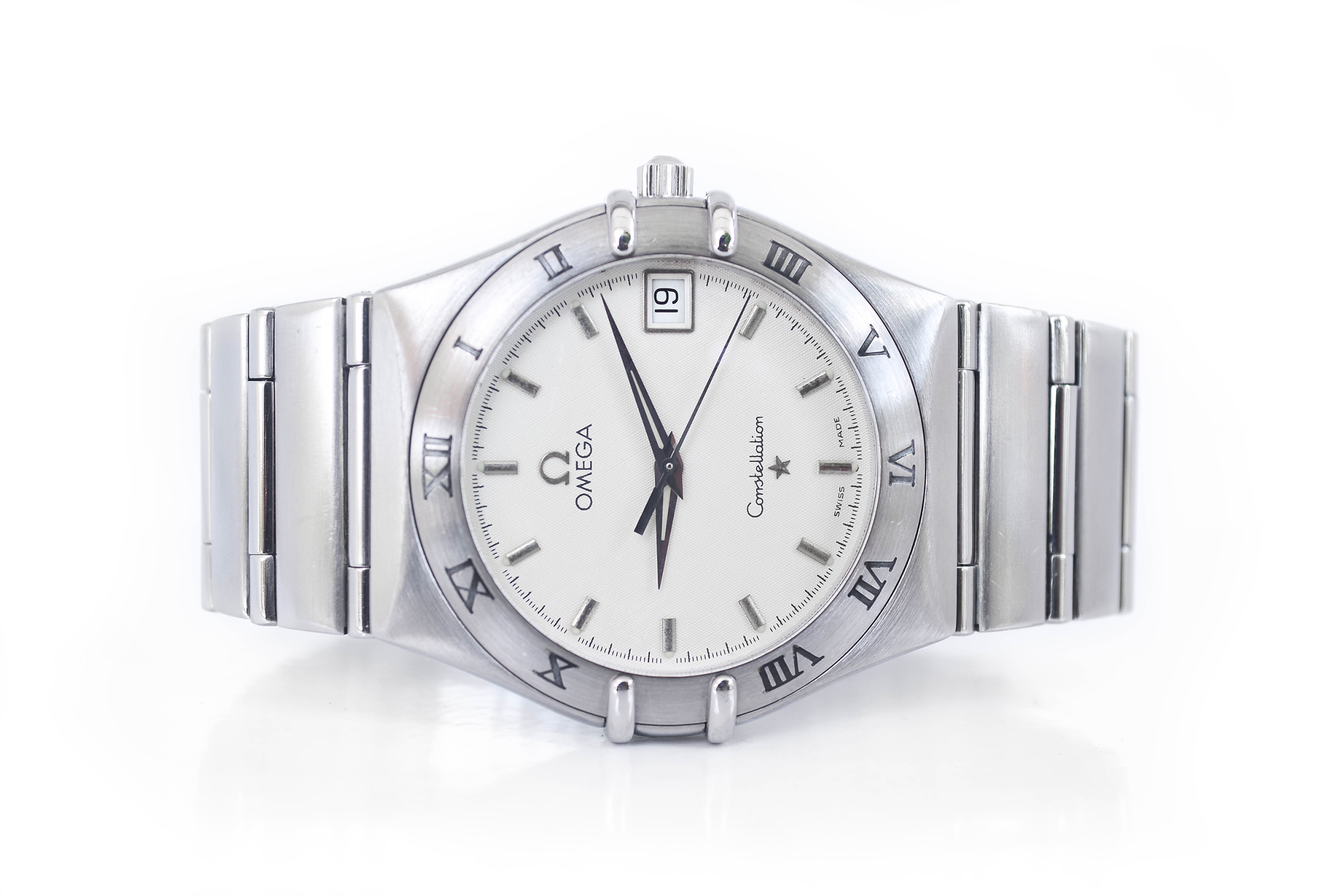 Omega Constellation Boy Size Quartz หน้าขาว