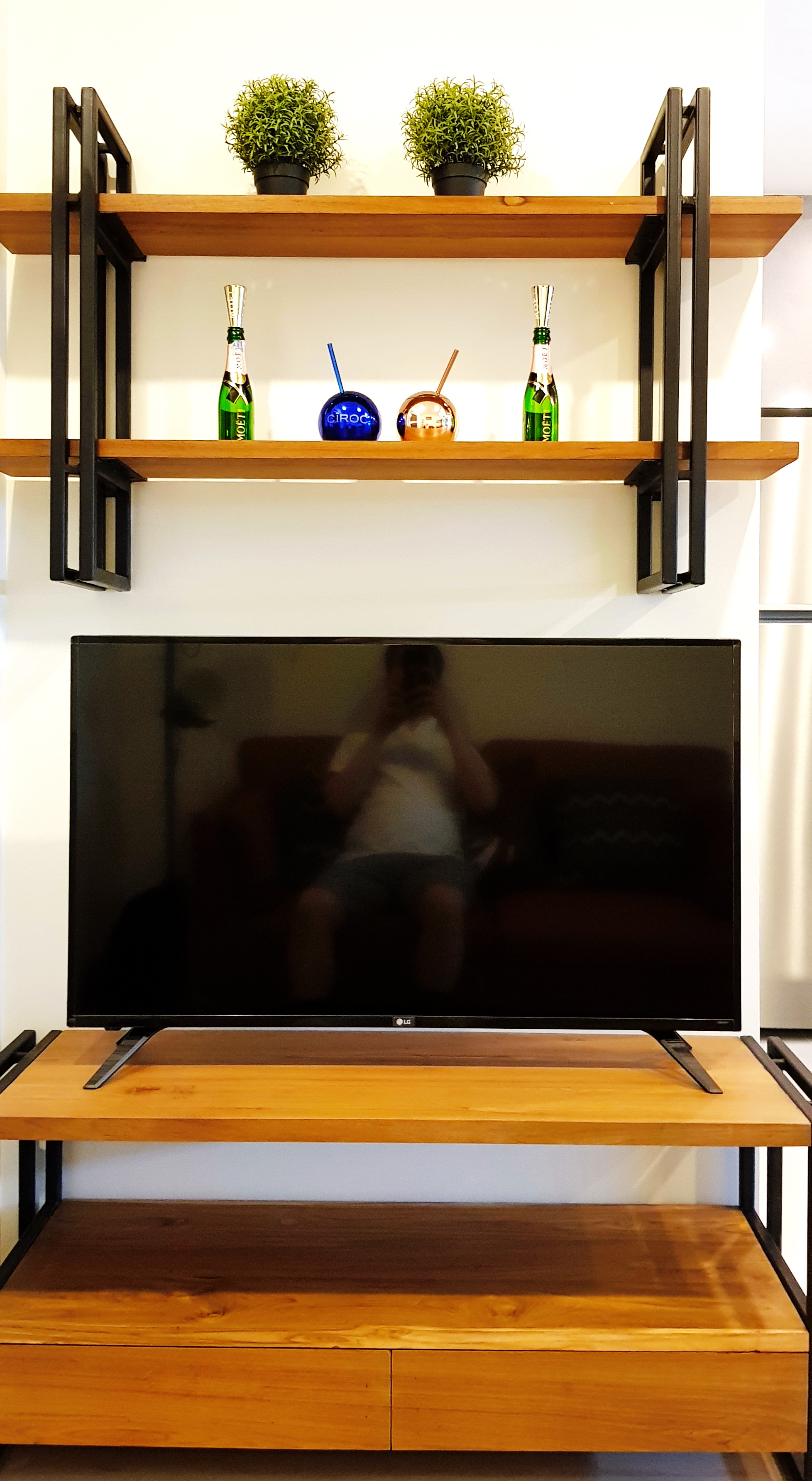 ขาย / เช่าคอนโด Rhythm Rangnam (ริธึ่ม รางน้ำ) จำนวน 2 ยูนิท ยูนิทที่ 1.ห้อง 10/60(A09B02) 1 ห้องนอน 1 ห้องน้ำ ขนาด 35.28 ตรม.