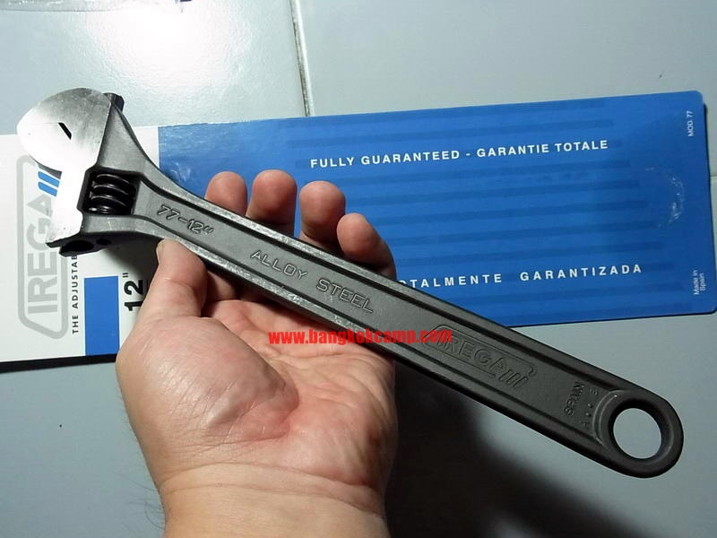 ประแจเลื่อน IREGA ขนาด 12 นิ้ว สเปน Made in Spain ใหม่ แท้. (แพ็คฟ้า) รุ่น 77