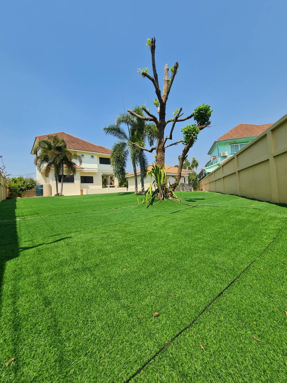 🏡 ขายบ้านเดี่ยวหลังใหญ่ วิวภูเขาล้อมรอบ หมู่บ้านพบโชคการ์เด้นฮิล (Phobchok Garden Hill) บางเสร่ – สัตหีบ