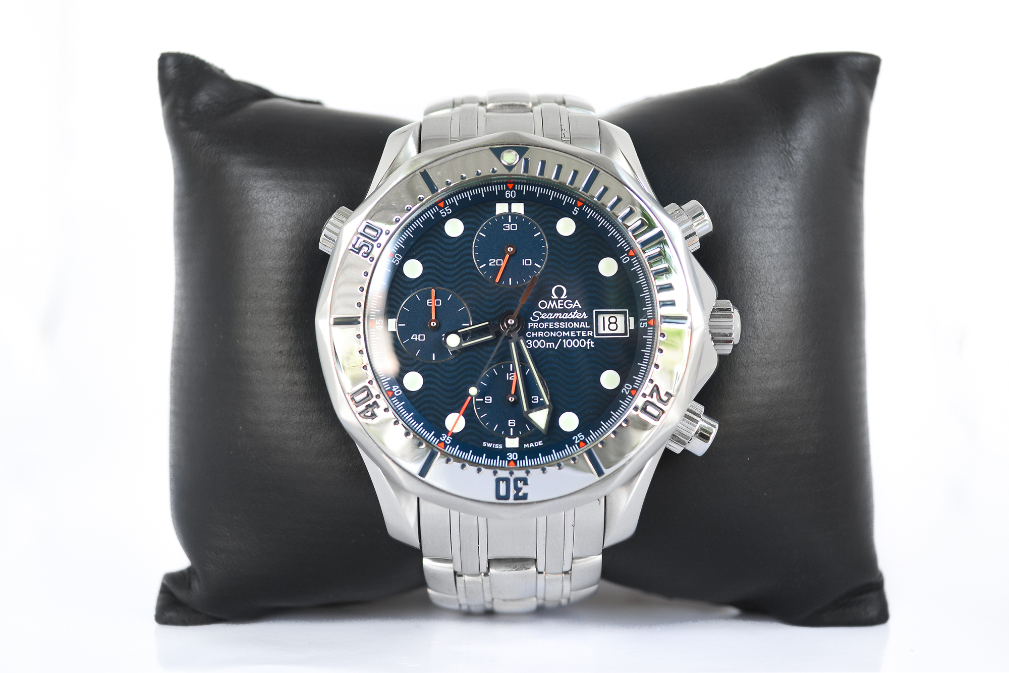 Omega Seamaster Chronometer Chronograph King Size หน้าน้ำเงินเข้ม ขอบเหล็ก (Sold)