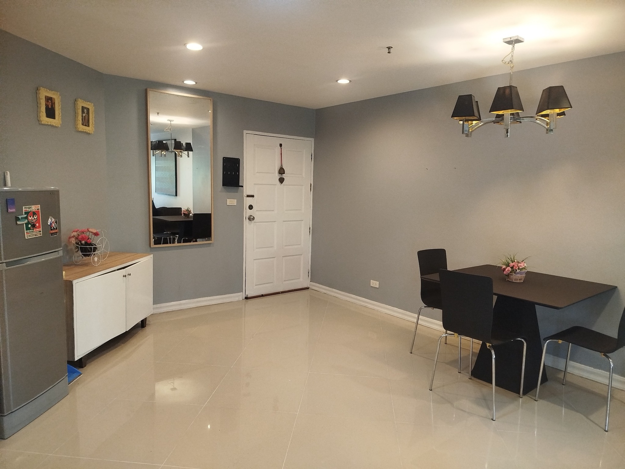 ให้เช่า คอนโด วิทยุคอมเพล็กซ์ (Witthayu Complex Condo) ห้องใหม่ ทาสีสวย พร้อมเข้าอยู่ได้ทันที