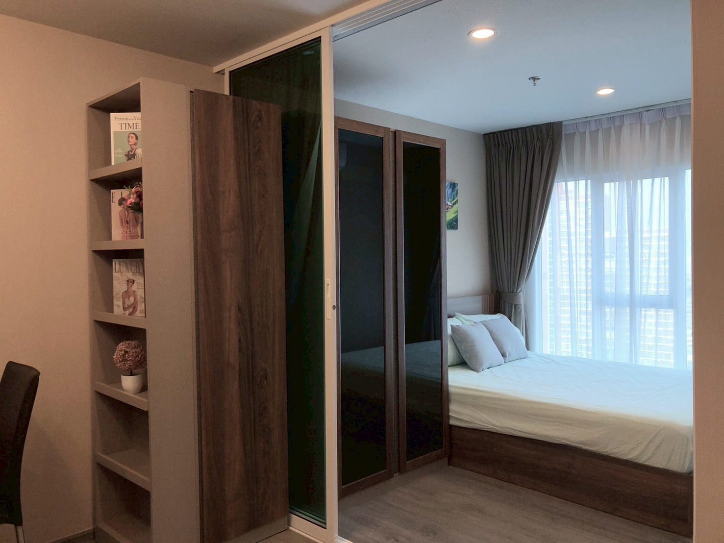 ให้เช่าคอนโดใหม่ ‘Regent home bangna (รีเจ้นท์ โฮม บางนา)’ ชั้นสูง วิวโล่ง (BTS บางนา) ห้องสวย พร้อมอยู่ 1 Bedroom (ขนาด 28 ตรม)