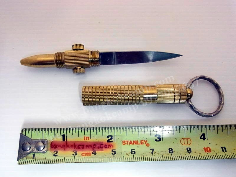พวงกุญแจ ปากกา(ซ่อนมีด)...งานกลึงทองเหลือง รุ่นเก่า ใหม่เก่าเก็บอย่างดี (สภาพเหมือนใหม่) ...สีทอง