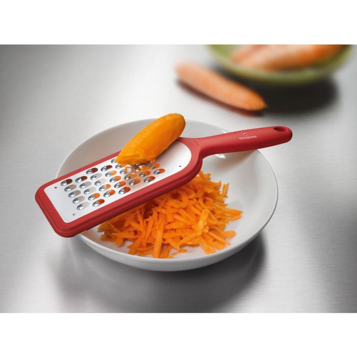 Victorinox Grater Coarse Red ที่ปอกเปลือก ขูดเส้น....Made in Switzerland (7.6081.1) สีแดง