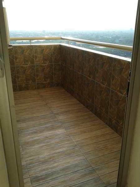 ให้เช่า คอนโด Lake View พื้นที่ 118 ตรม. 3ห้องนอน 3ห้องน้ำ วิวทะเลสาบ เมืองทองธานี ชั้น 28, 1 ห้องนั่งเล่น 1 ห้องครัว 2ระเบียง