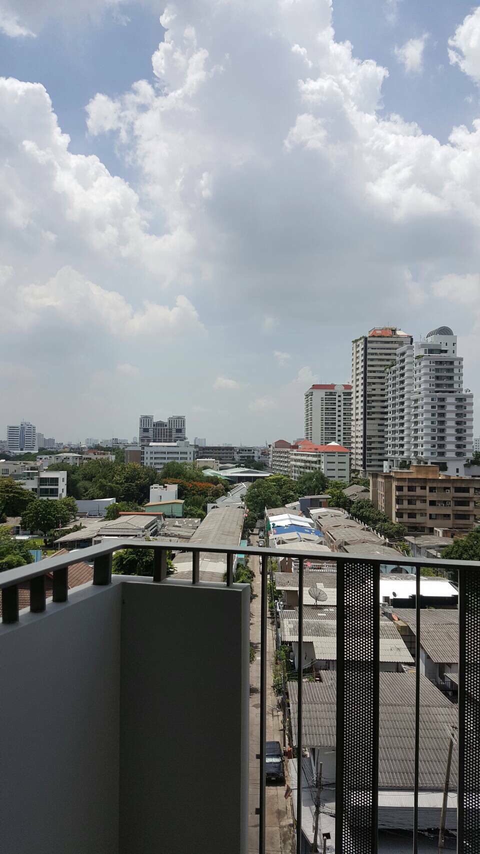 ให้เช่าคอนโด Ceil by Sansiri (ซีล บาย แสนสิริ) 1 ห้องนอน