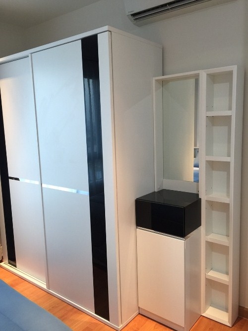 ให้เช่าคอนโด The President Sathorn-Ratchaphruek เช่า เดือนละ 13,000-15,000 บาท ตั้งอยู่บนหัวมุม