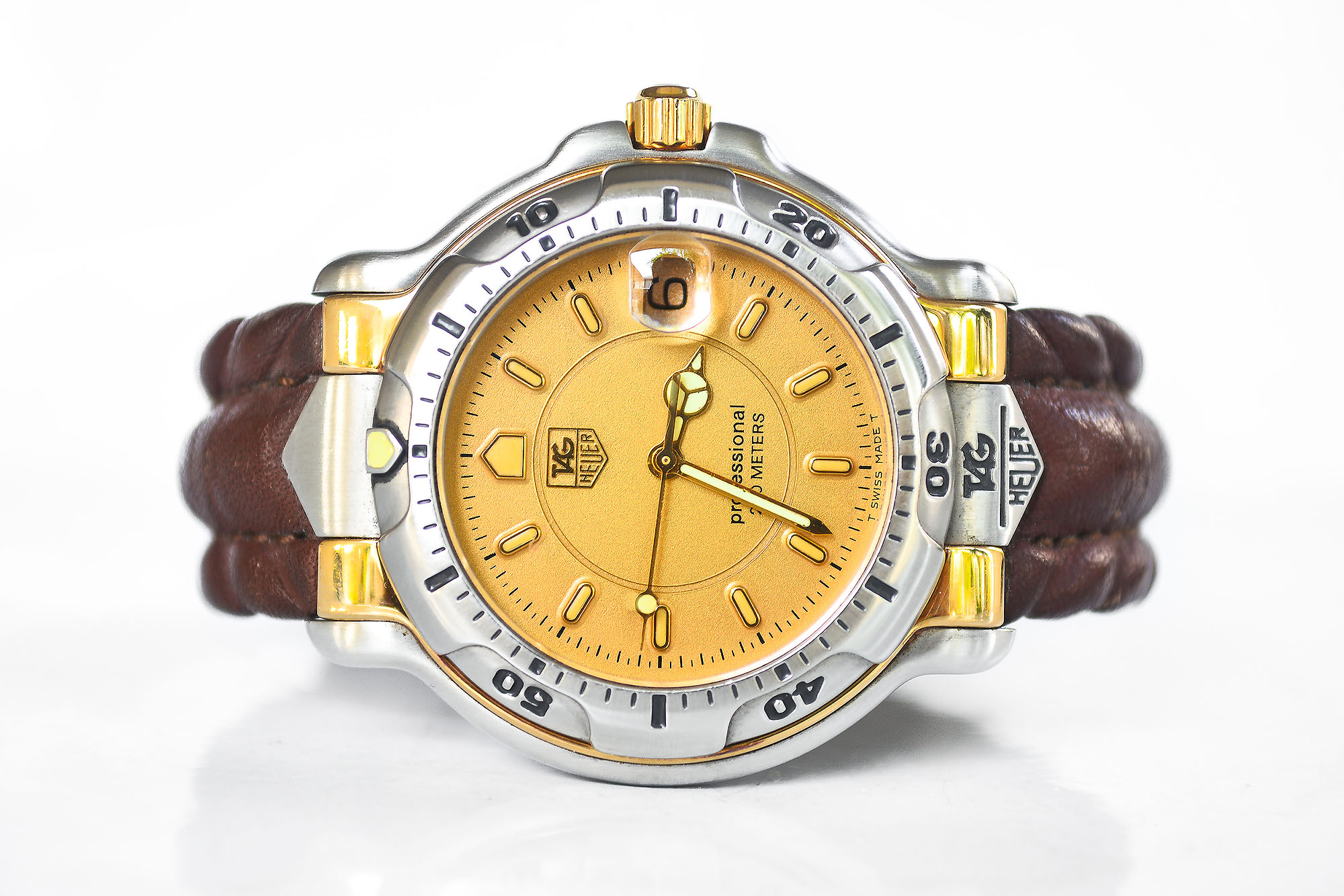 Tag Heuer series 6000 สายหนัง สภาพดี (Sold)