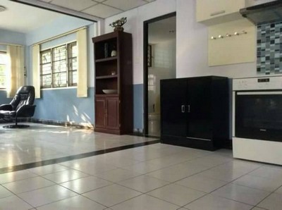 ขาย / ให้เช่า Home For Rent หมู่บ้านชวนชื่น บางเขน พร้อมเข้าอยู่ บ้านเดี่ยว 2 ชั้น 3 ห้องนอน 2 ห้องน้ำ ห้องแม่บ้าน 1 + ห้องน้ำ หลังบ้าน