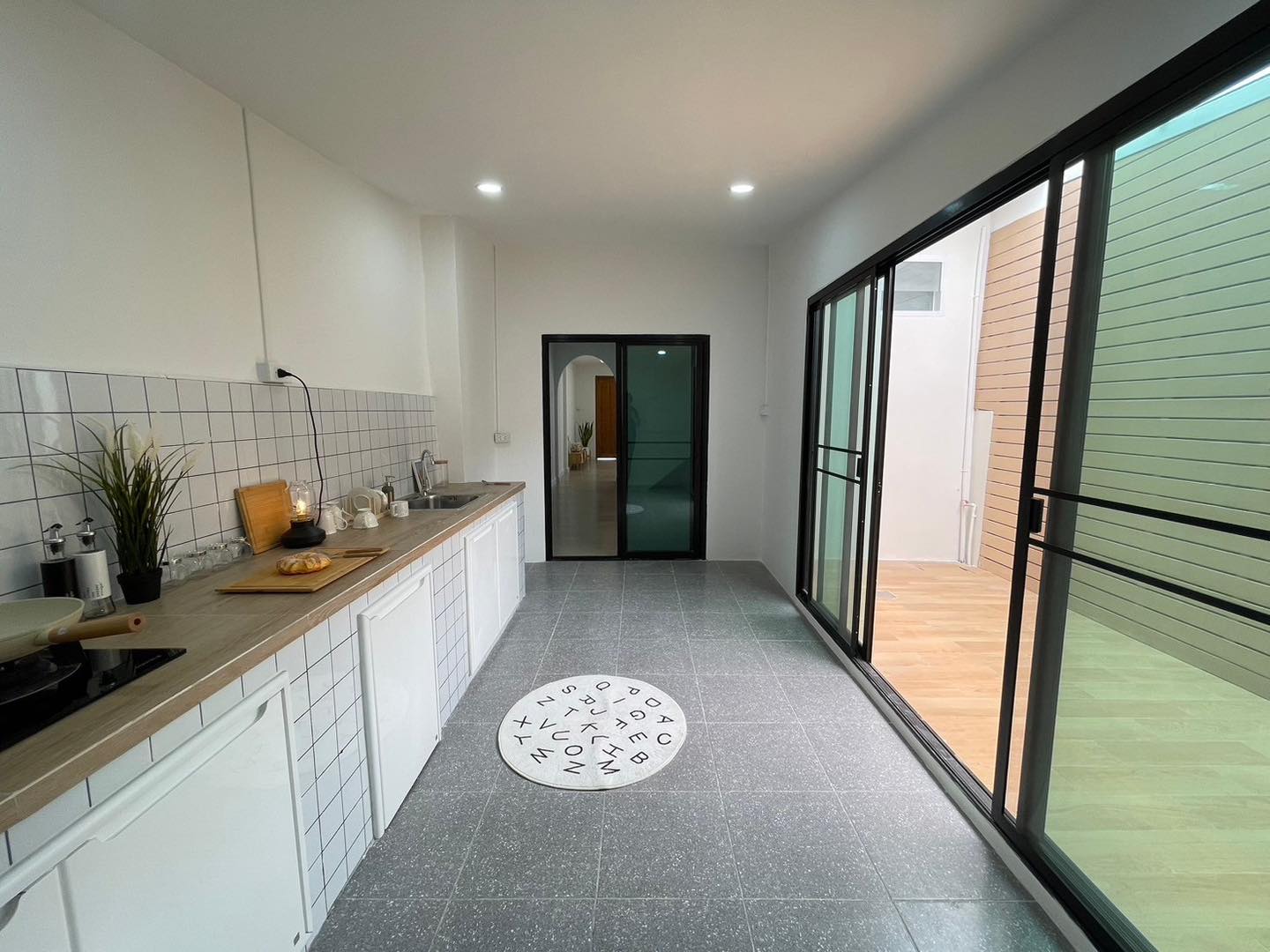 ทาวน์เฮาส์ 2 ชั้น ขายด่วน ราคาล่าสุดเพียง 2,490,000 บาท! ฟรีโอน 📣 🏠 ทาวน์เฮาส์ 2 ชั้น ขนาด 22 ตร.ว.