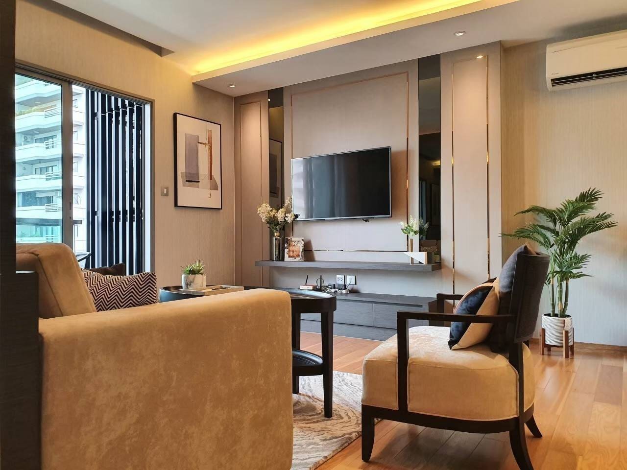 ขาย / เช่า คอนโด H Sukhumvit 43 (เอช สุขุมวิท 43) ห้อง 99/81 แบบห้อง 2 ห้องนอน 2 ห้องน้ำ ชั้น 10 ขนาด 71.47 ตรม