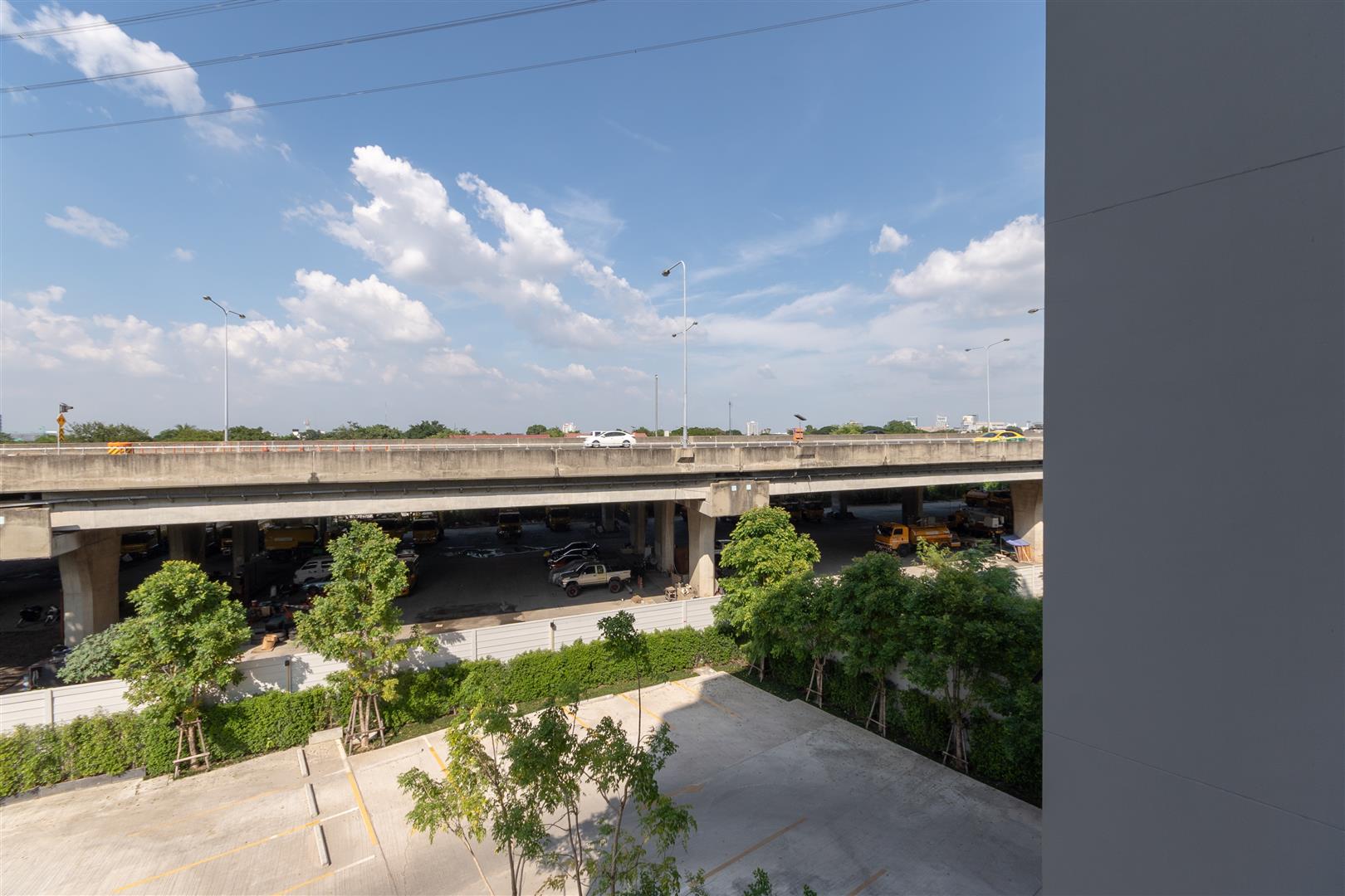 ขายคอนโด Rise Rama 9 (ไรซ์ พระราม 9) 1 ห้องนอน 1 ห้องน้ำ ตึก C ชั้น 4 ขนาด 25.13 ตร.ม.