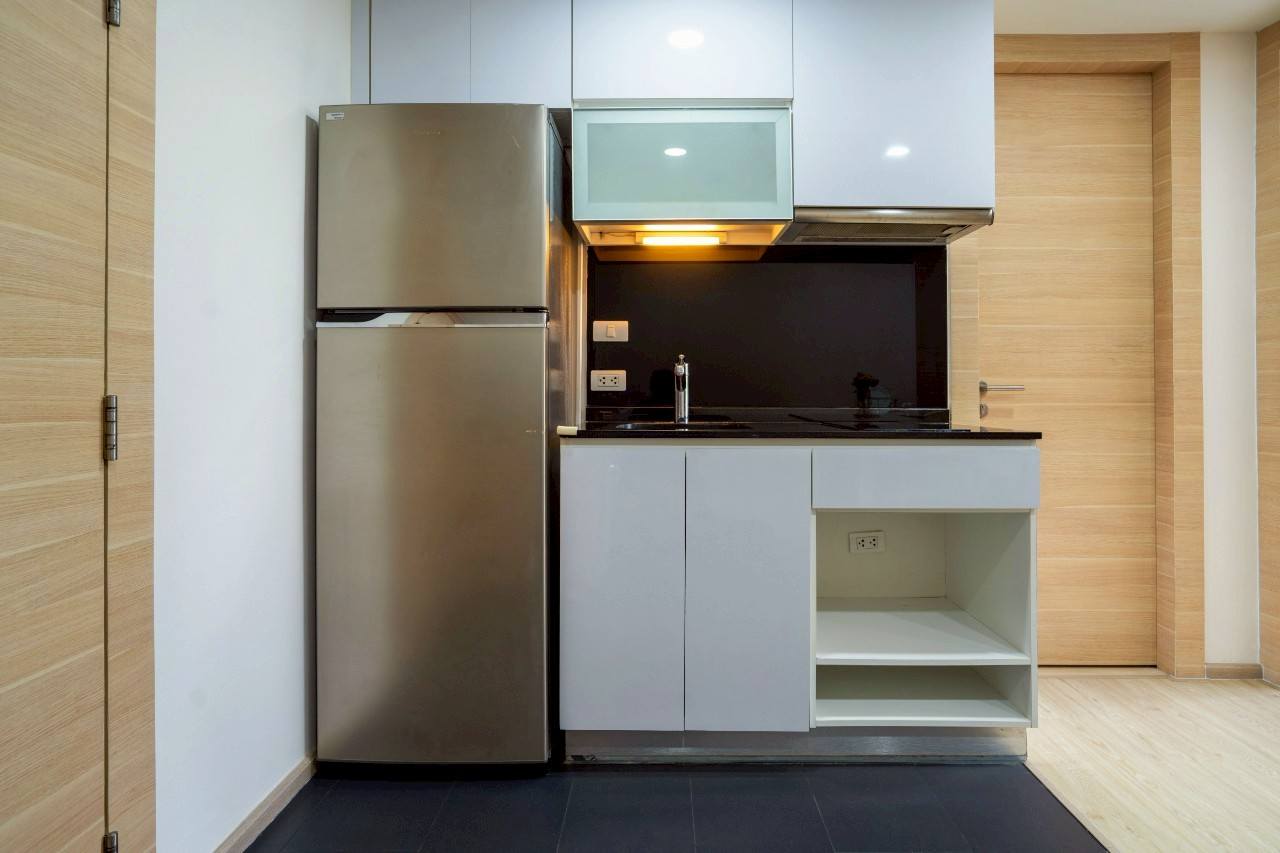 🌟 ให้เช่า KLASS Silom Condo (Low-Rise 8 ชั้น) | ห้องรีโนเวทใหม่ทั้งห้อง สวยที่สุดในตึก! 🌟