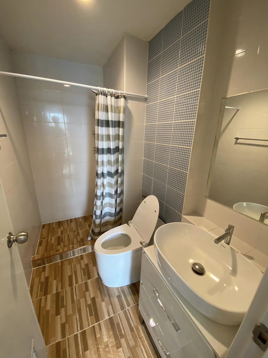 ให้เช่า / ขายคอนโด the kith sukhumvit 113 วัดด่าน 1 ห้องนอน ขนาด 28.5 ตึก C ห้อง 334/148 ชั้น 6 อาคาร 7 ชั้น อยู่ชั้น 6 ดีที่สุดในโครงการ