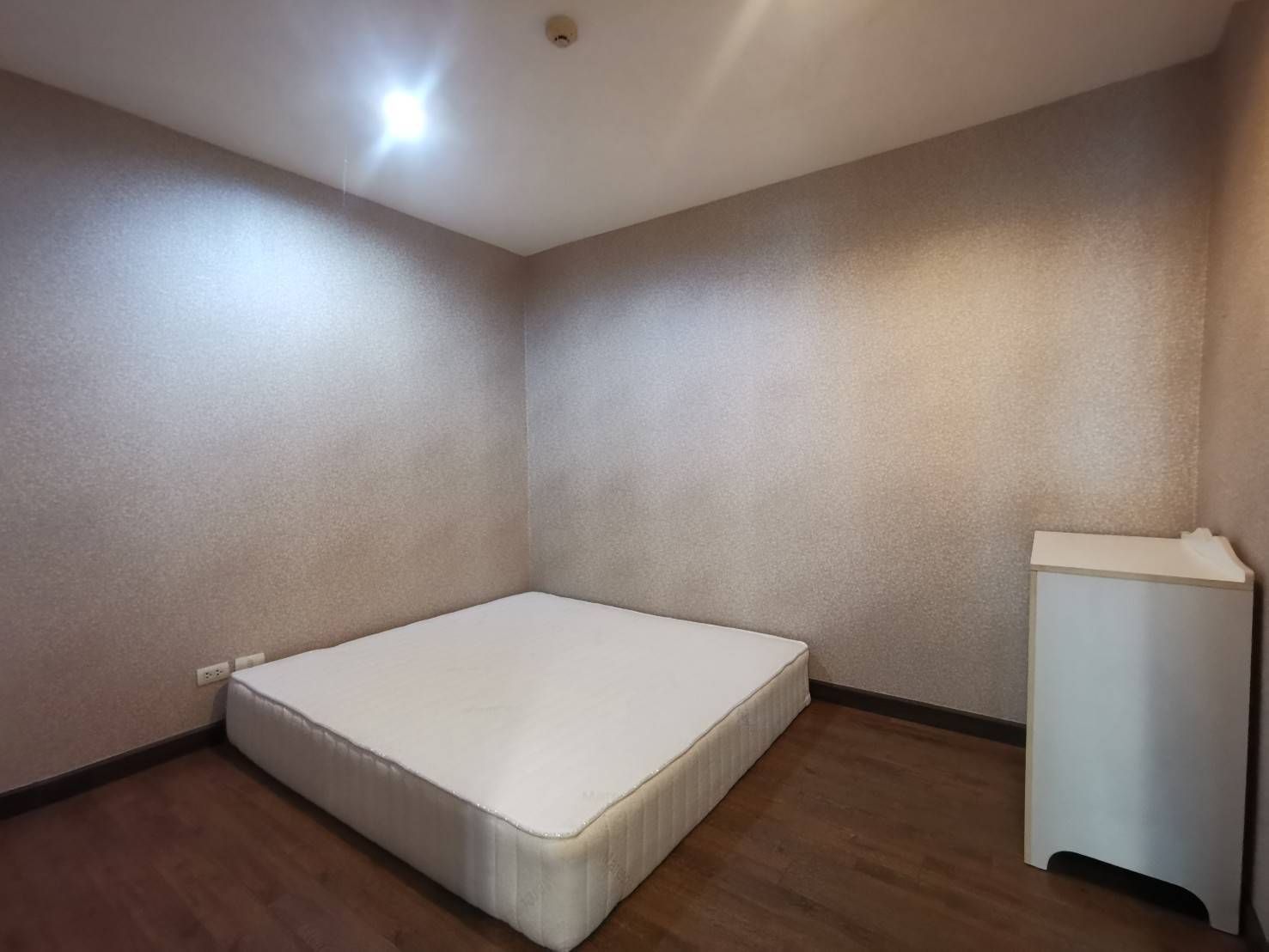 For Rent The muse condo Sukhumvit 64/2 Close to Punnawiti BTS Type : 2 Bed 2 Bath Area : 80 Sq.m. Floor : 3 Price : 23,000