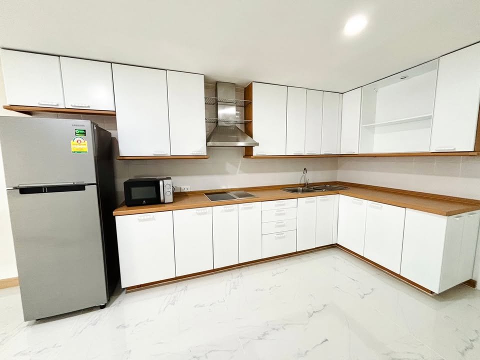 🏡✨ เช่าคอนโด รีโนเวทใหม่ทั้งห้อง‼ ทำเลทองใจกลางสุขุมวิท