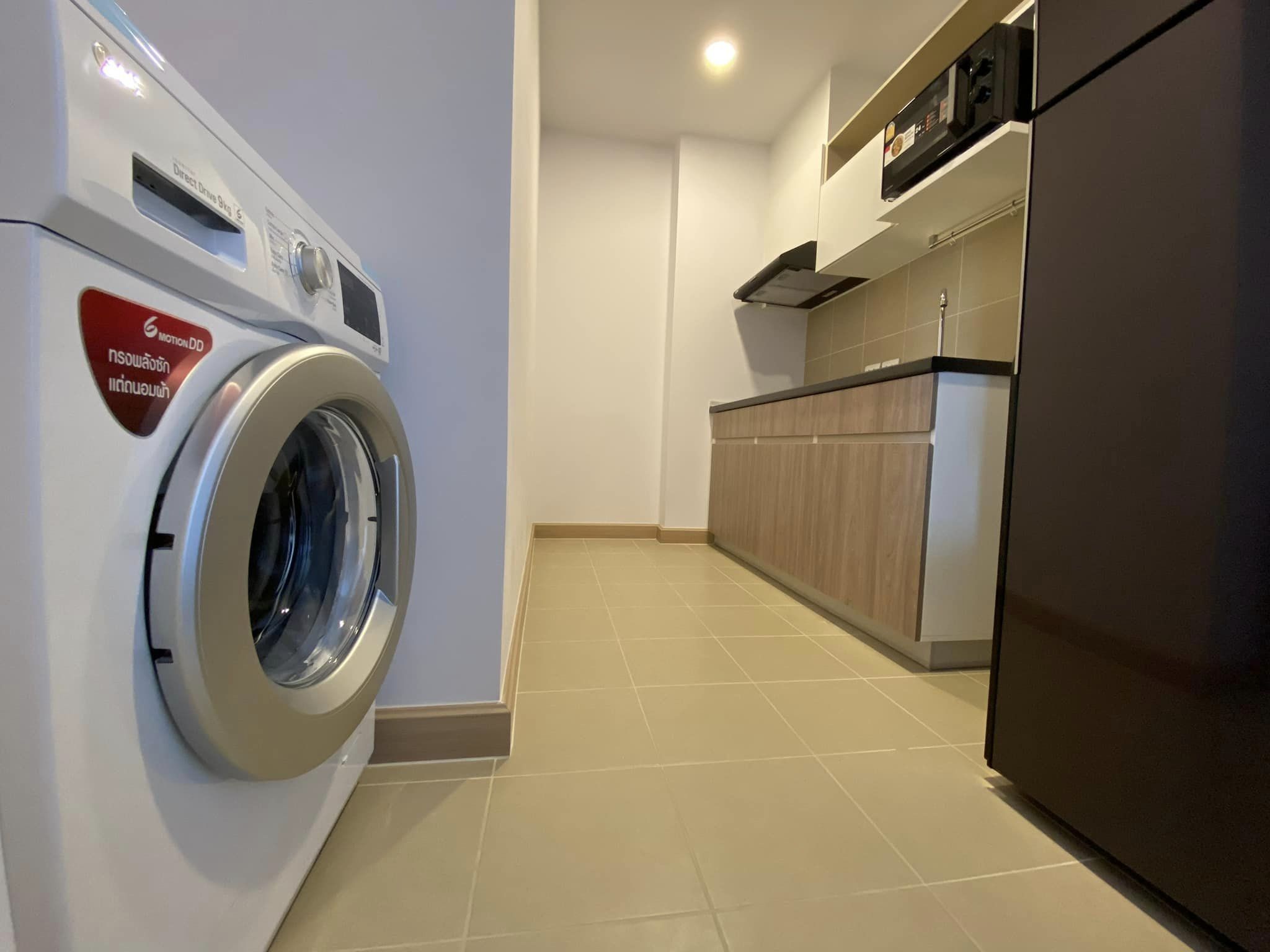 ให้เช่าคอนโด Supalai Veranda Ramkhamhaeng (ศุภาลัย เวอเรนด้า รามคำแหง) - 2 ห้องนอน; 2 ห้องน้ำ; ครัวแยก; ห้องมุม