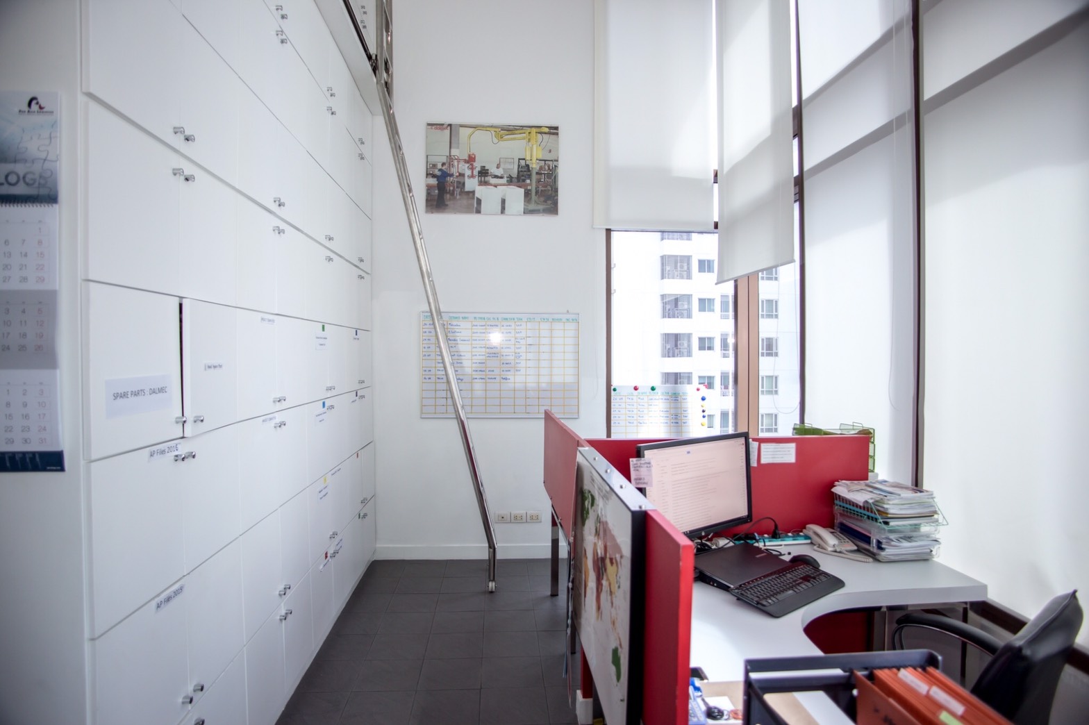 ขายคอนโด The Emporio Place (ดิ เอ็มโพริโอ เพลส) 1 ห้องนอน 1 ห้องน้ำ ขนาด 140 ตรม ชั้น 8 ห้องดูแพล็กซ์ อาคาร ซี