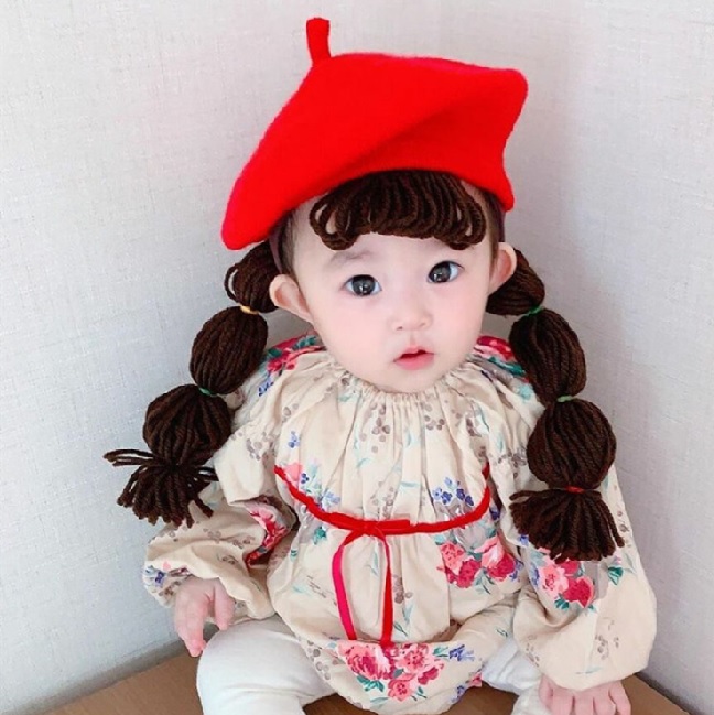 (พร้อมส่ง สีแดง)หมวกสาวน้อย แต่งเปียสไตล์เกาหลี