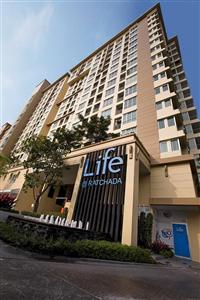ขายคอนโด Life @ Ladprao 18 แบบ 2 ห้องนอน 2 ห้องน้ำ ห้องมุม พื้นที่ 70 ตร.ม ชั้น 25 ทิศตะวันออกกับทิศเหนือ แต่งครบ ราคา 6.99 ล้านค่าโอนคนละครึ่ง