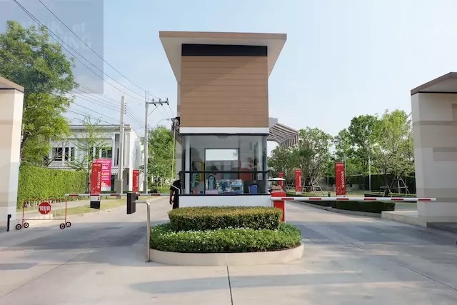 ขาย / ให้เช่าทาวน์โฮม 2 ชั้น โครงการ พลีโน่ วงแหวน-รามอินทรา Pleno Wongwaen-Ramintra 3 ห้องนอน 2 ห้องน้ำ ขนาด 29.9 ตรว