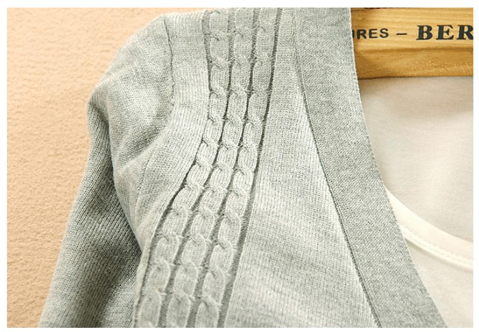 fashion เสื้อกันหนาวแฟชั่น ผ้าไหมพรม คอวี สีเทา ใส่เป็นเสื้อคลุมลำลองได้ ใส่ทำงาน น่ารักๆ