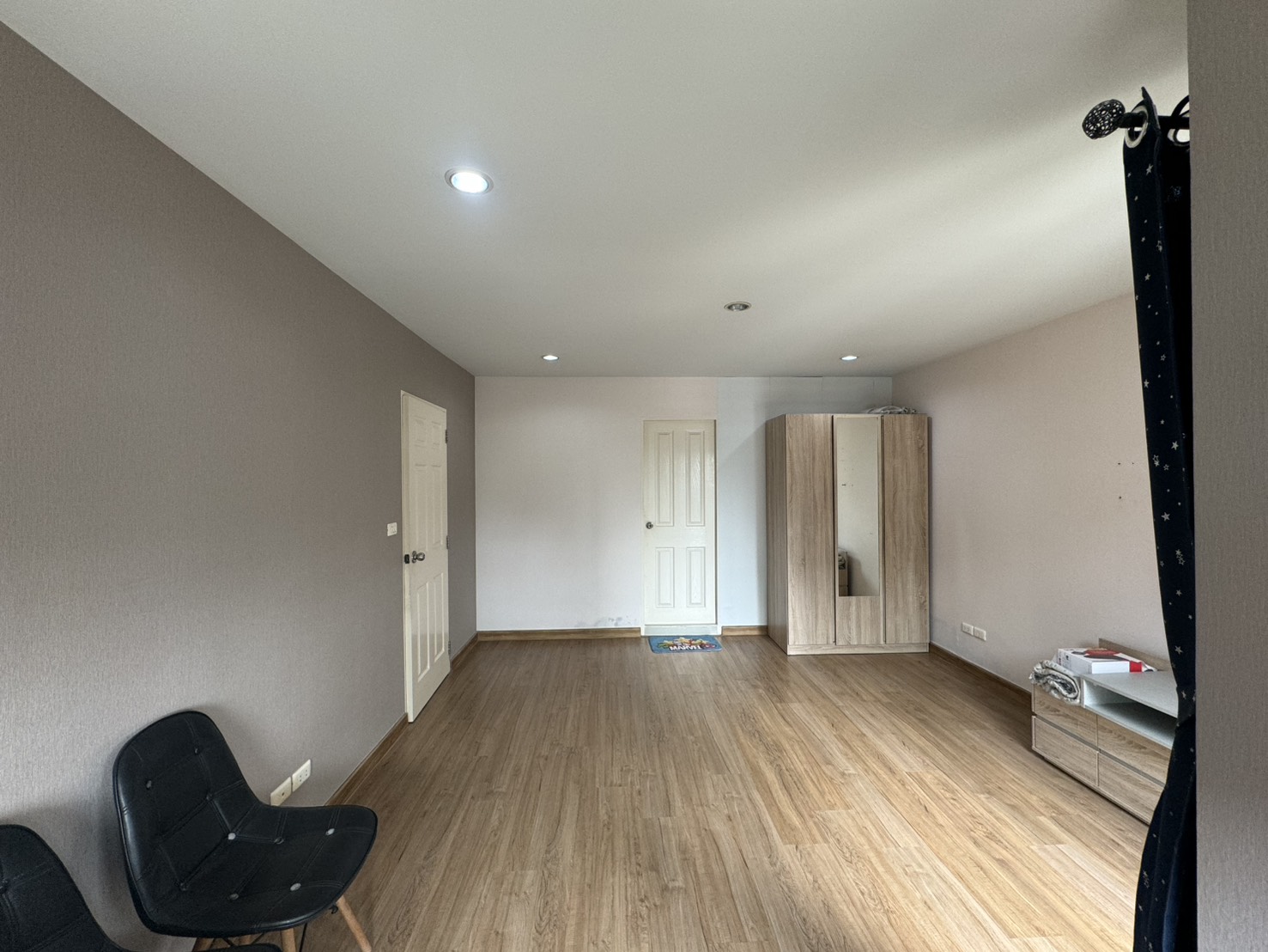 รหัสทรัพย์ 53645 ขายถูกพื้นที่ 62 ตร.ม. ราคา 2,100,000 บาท คอนโด The Trend ซอย คู้บอน 16/1 ถนนคู้บอน โครงการเดอะ เทรนด์ คอนโดทาวน์ (The Trend Condo town)