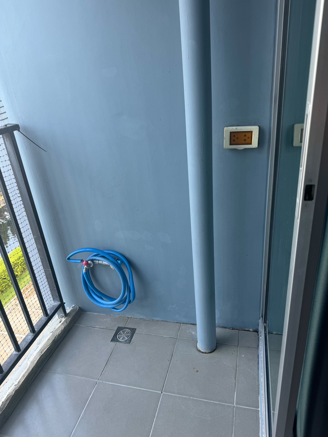 📍 รหัสทรัพย์ 87670 ให้เช่า D Condo รัตนาธิเบศร์ (ใกล้สถานีรถไฟฟ้าไทรม้าเพียง 50 เมตร!)